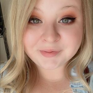 Meet your Posher, Shelbie